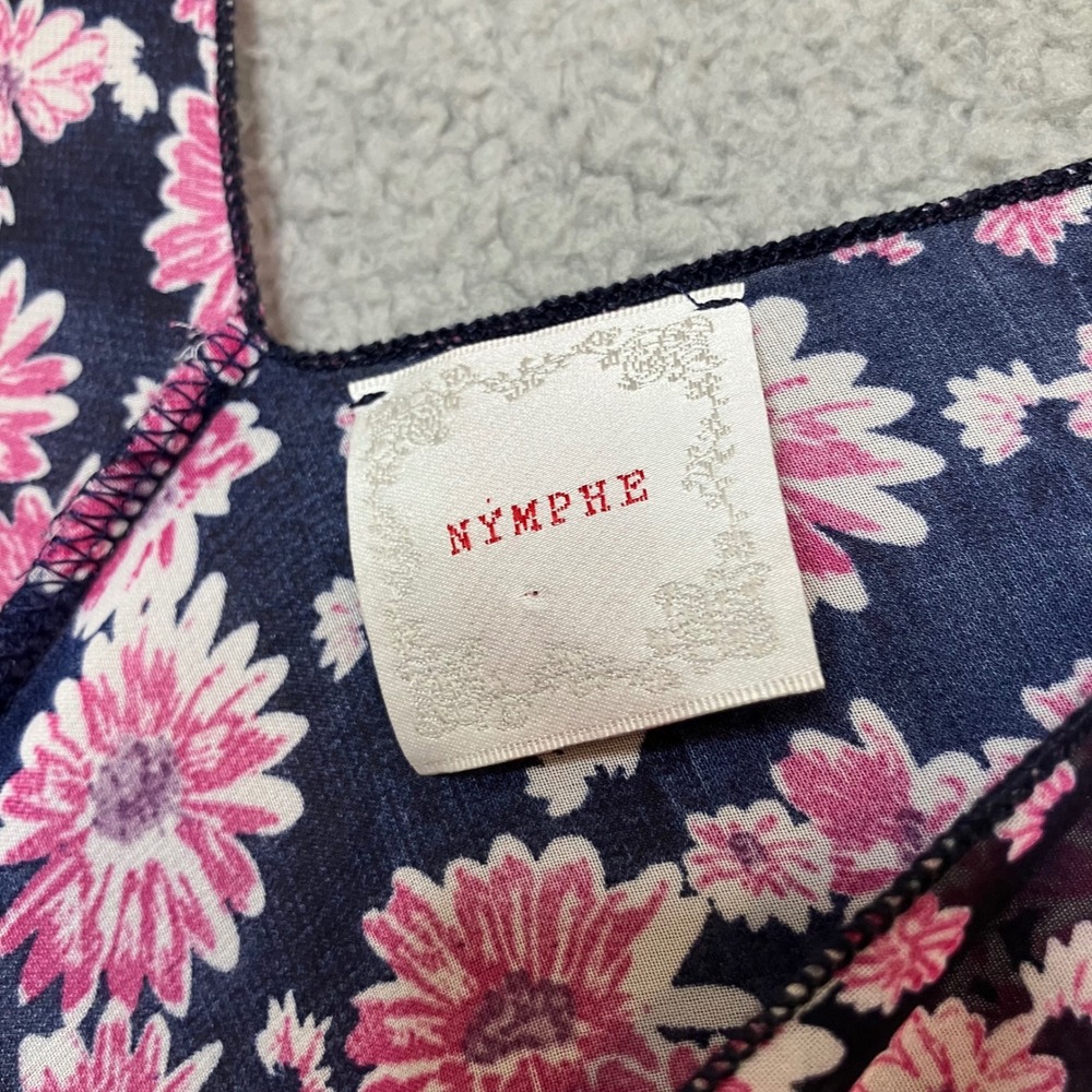 Nymphe Anthropologie Women OS Floral Kimono Wrap Navy Pink Daisy Sheer Cover Up - Picture 2 of 6